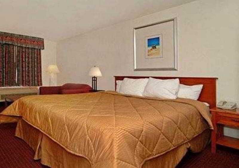 Econo Lodge Airport - Rj Stadium Тампа Екстер'єр фото