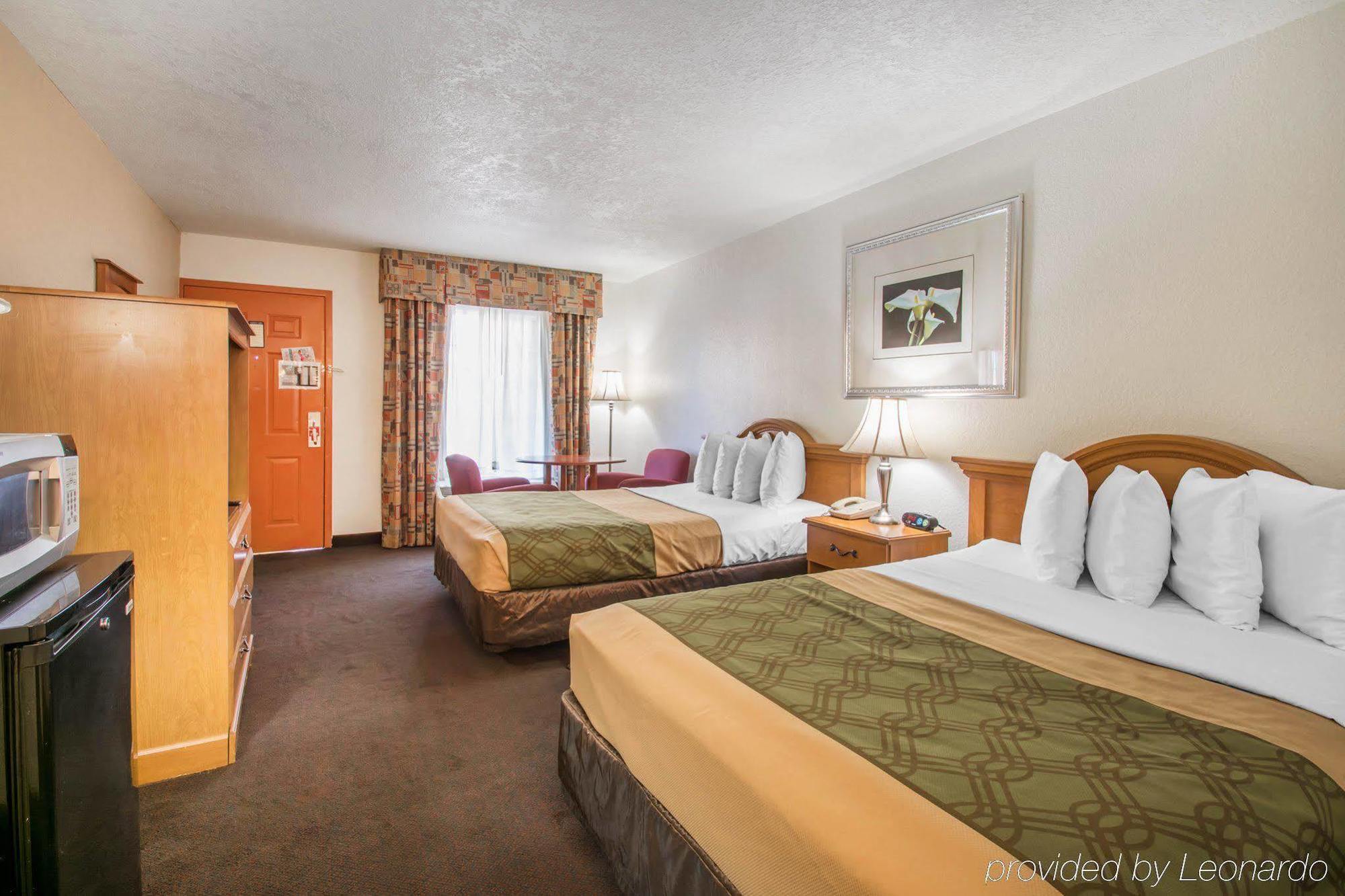 Econo Lodge Airport - Rj Stadium Тампа Екстер'єр фото
